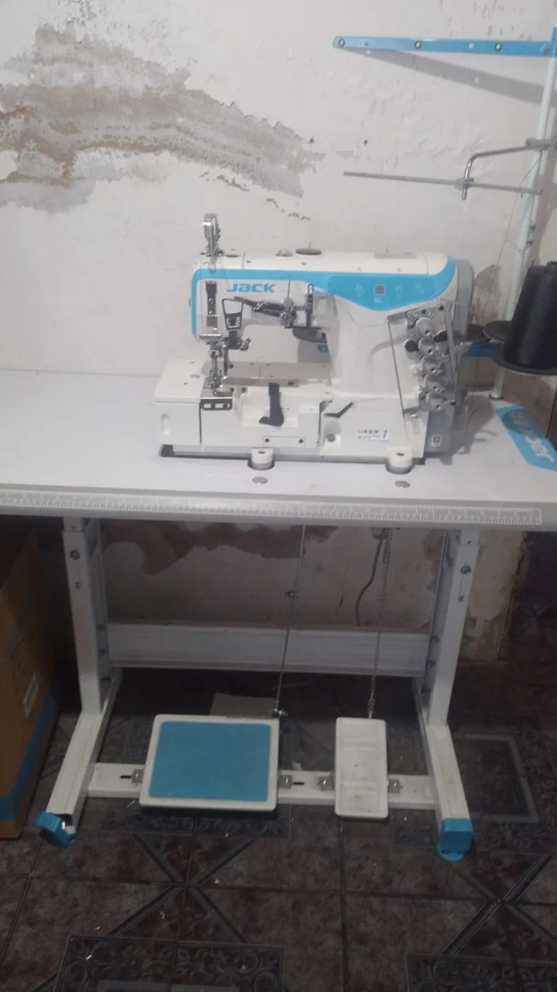 Maquina industrial Collareta Jack W4
