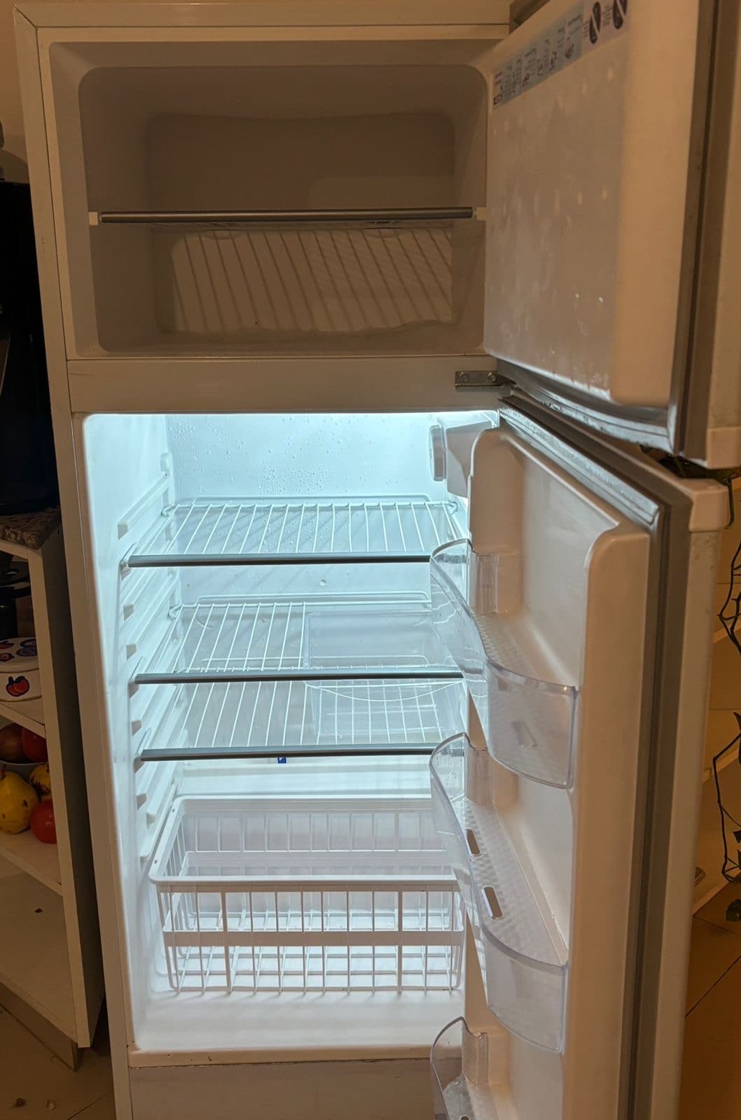 Heladera bambi 329l con freezer.