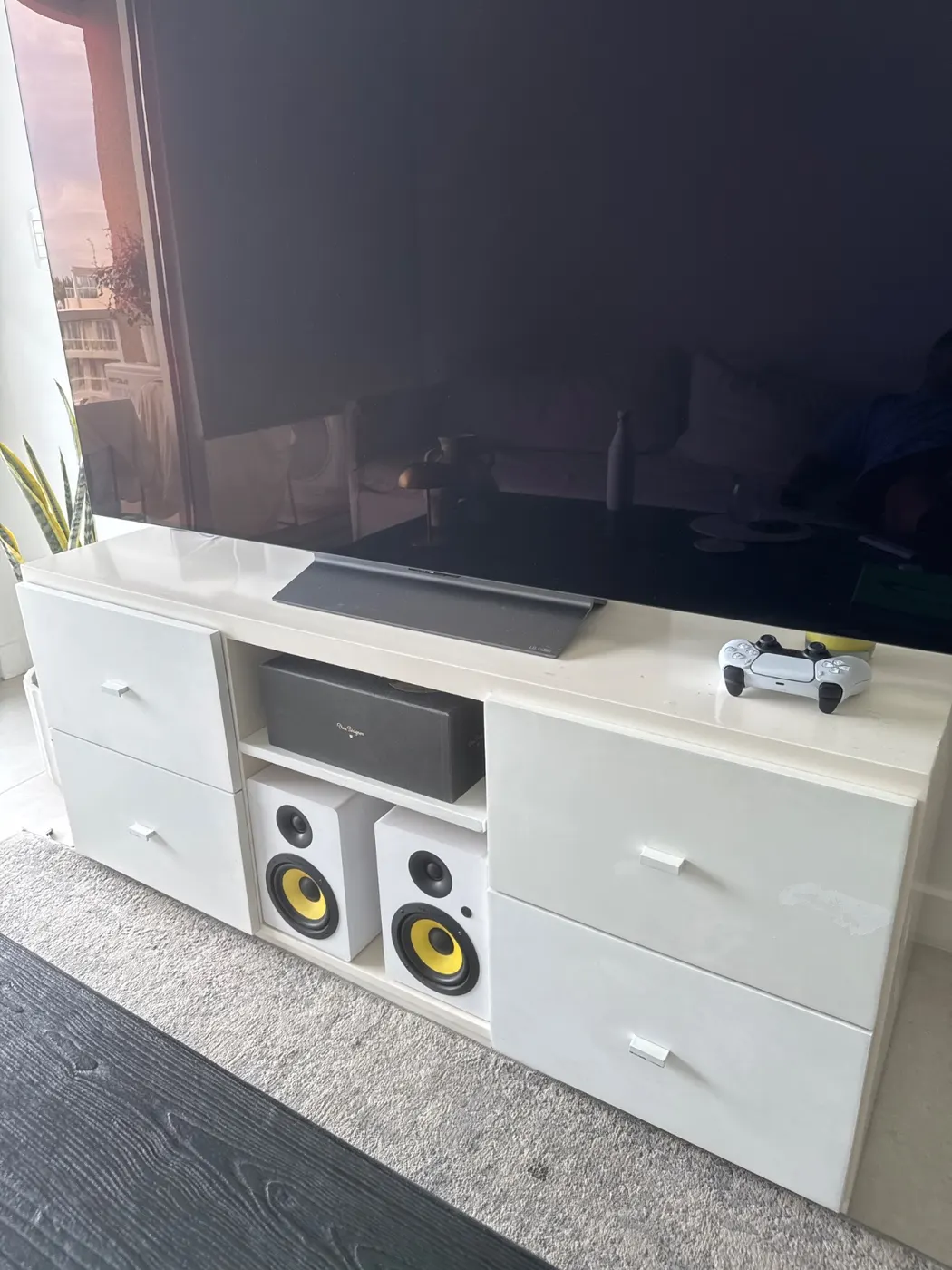 Mueble TV 140x60