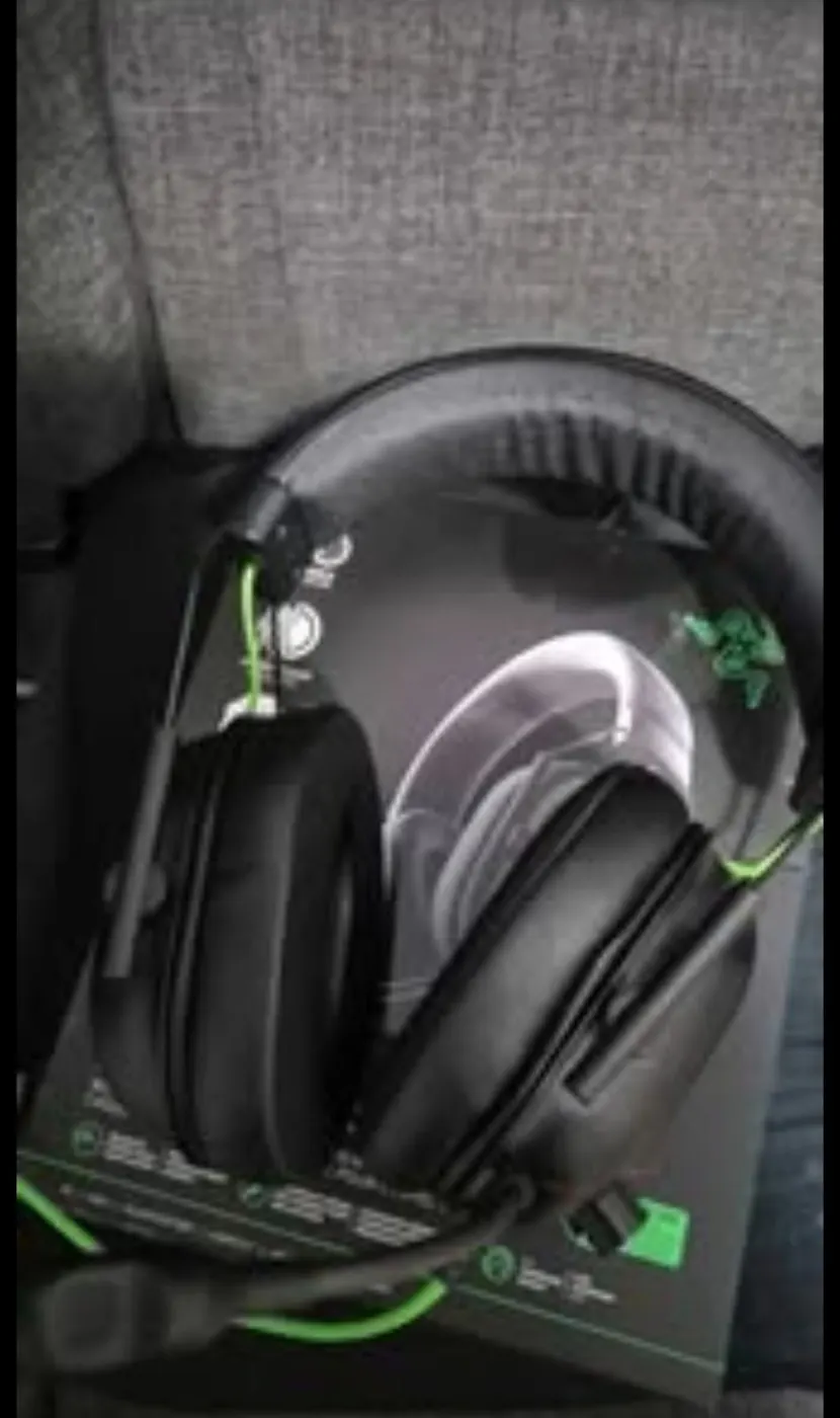 Auriculares Gamer Razer Blackshark V2
