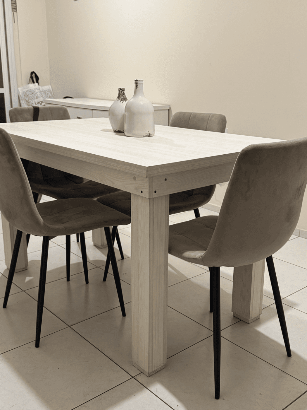Mesa de comedor + sillas