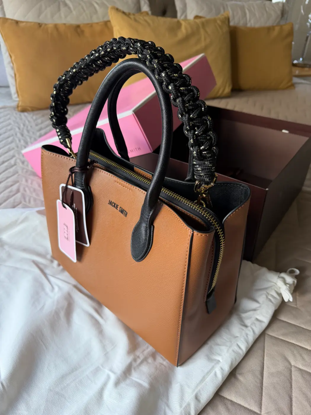 Cartera Jackie Smith sin uso