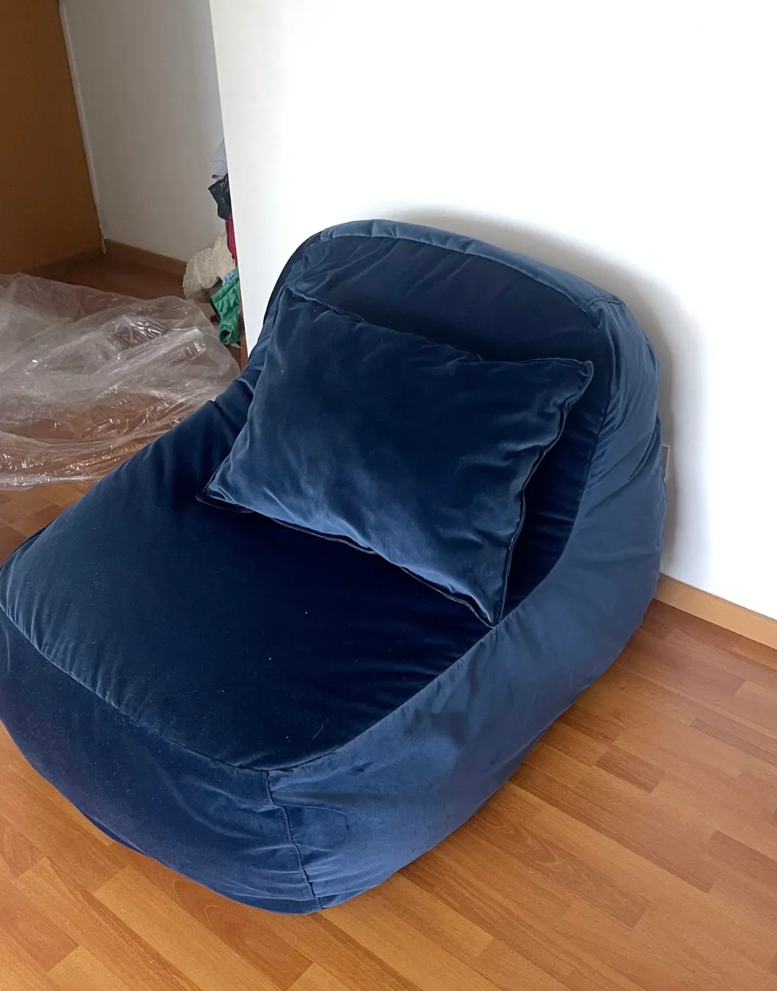 Sillón puff azul