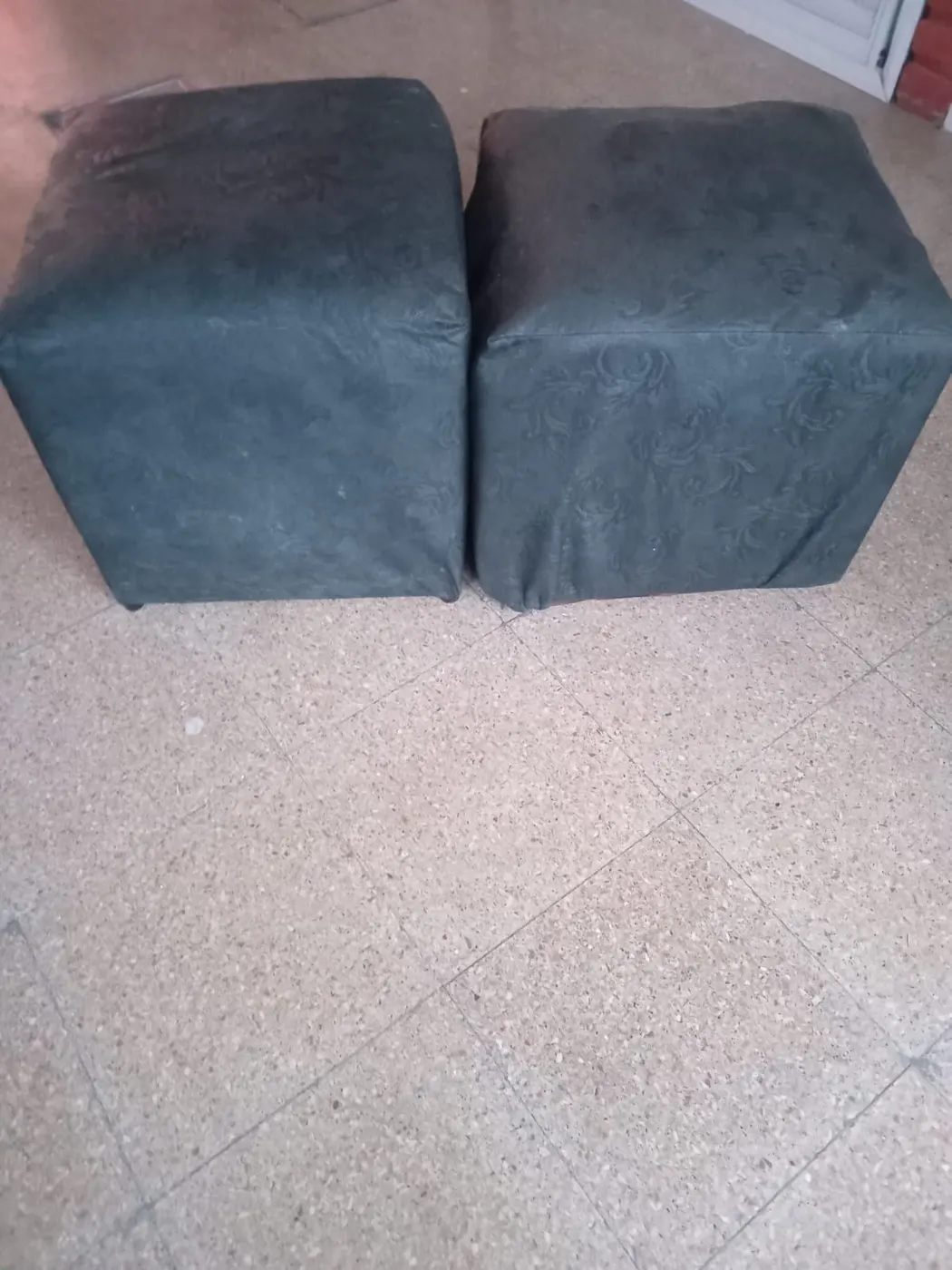 2 sillones (puff)