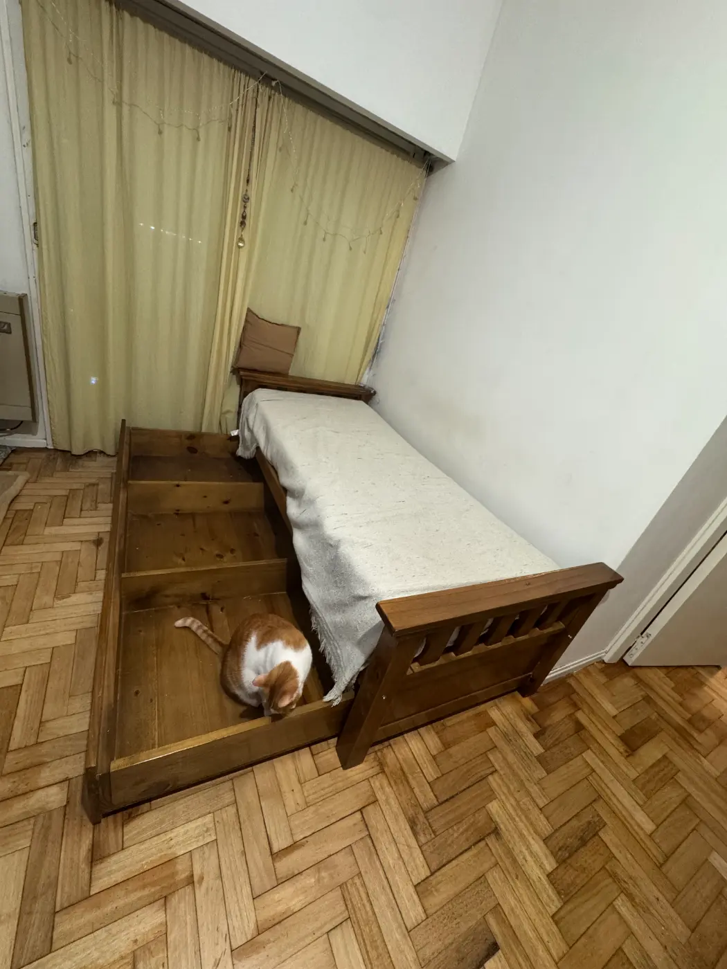 Cama con box corredizo + colchón