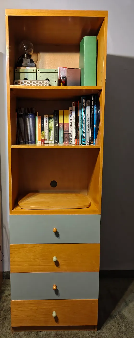 Biblioteca estanteria grande