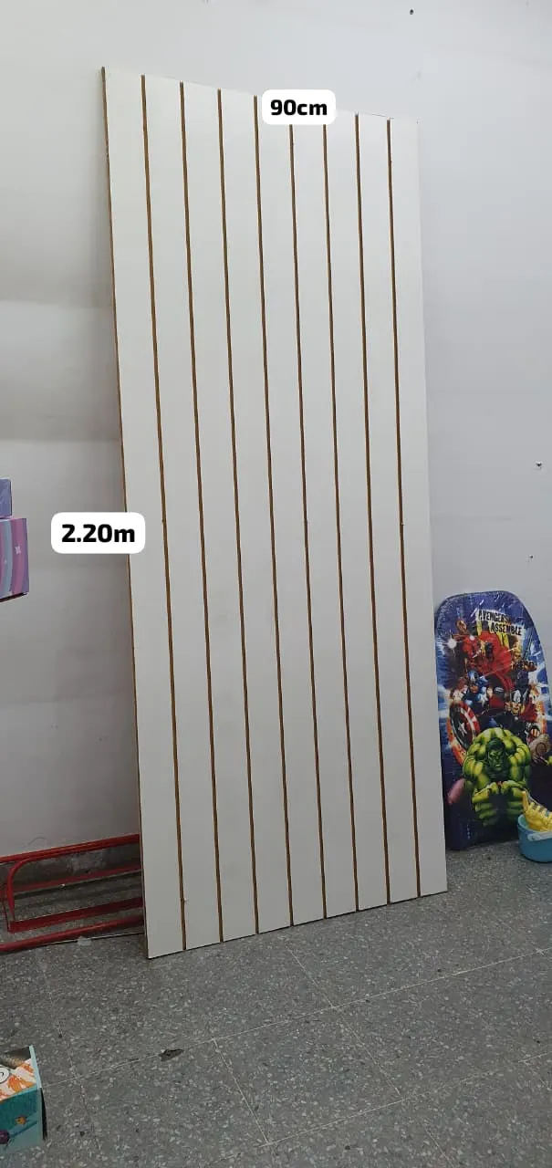 Panel Ranurado para Negocio