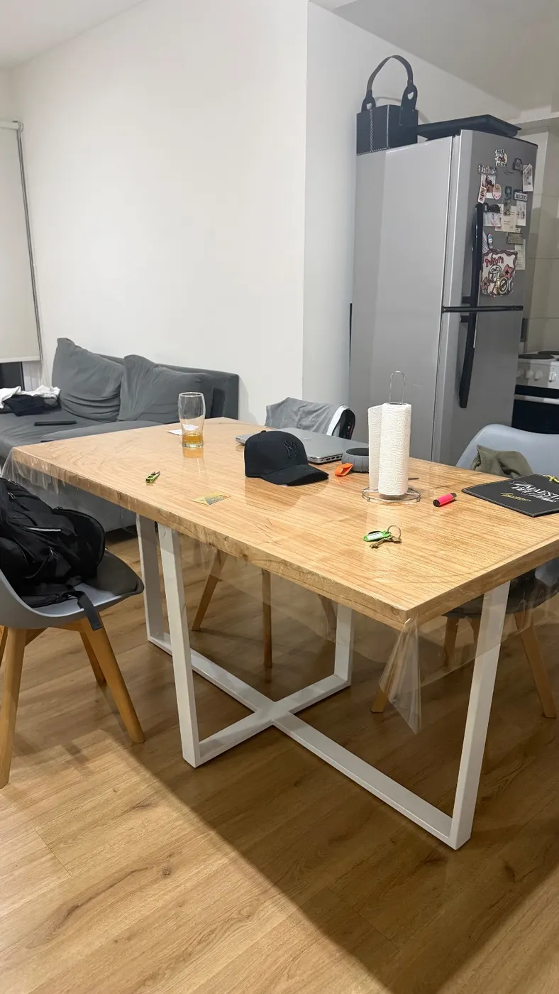 MESA + SILLAS + MESA RATONA