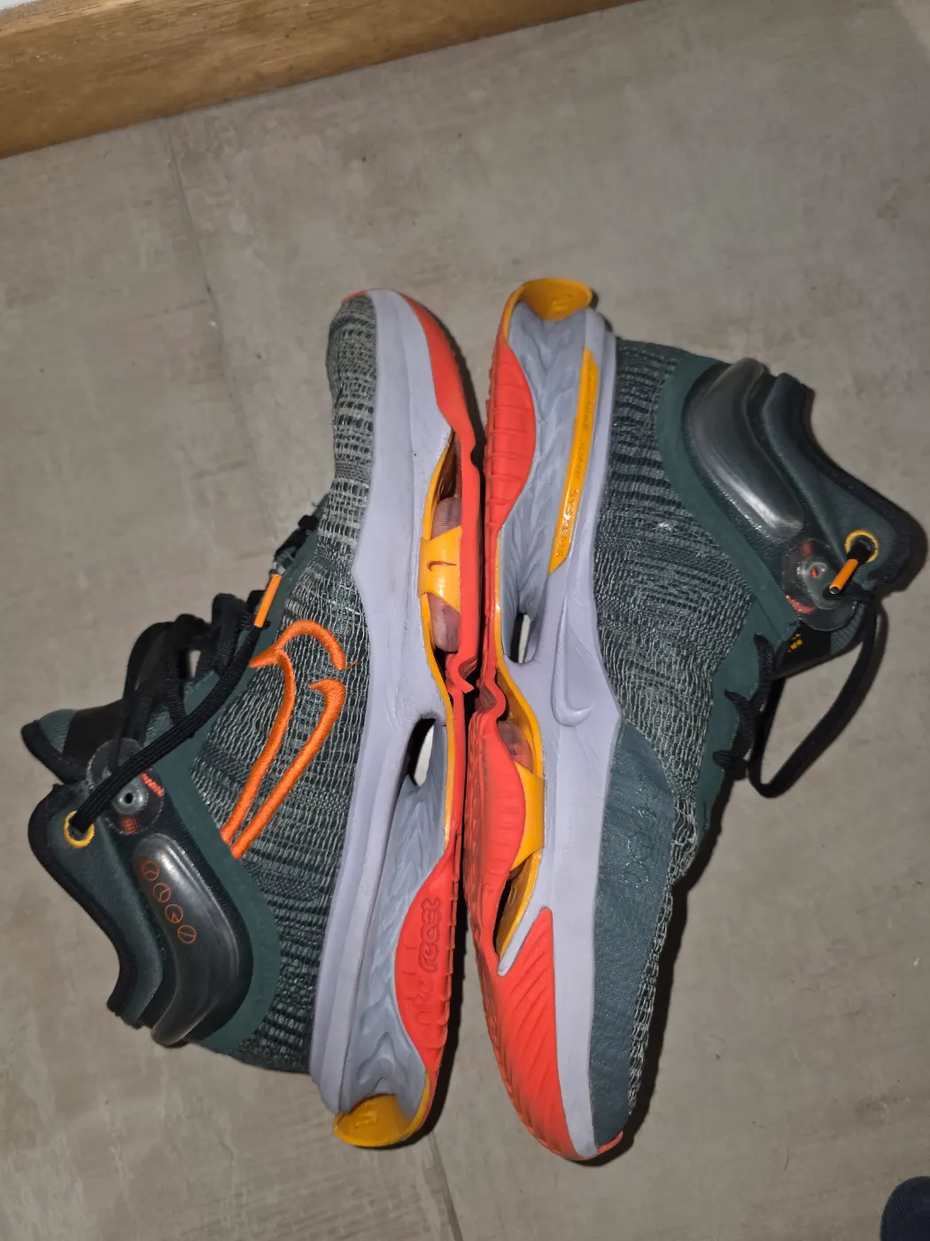Nike GT jump 2