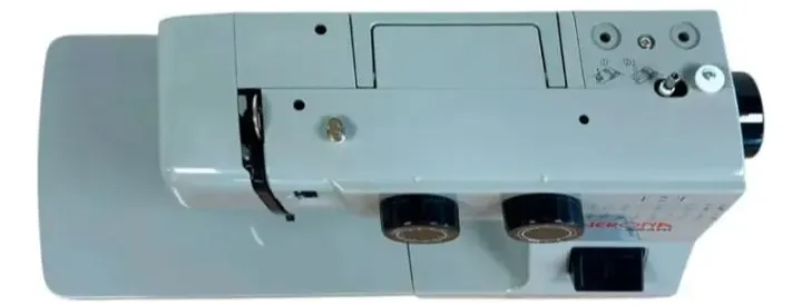 Máquina de coser
