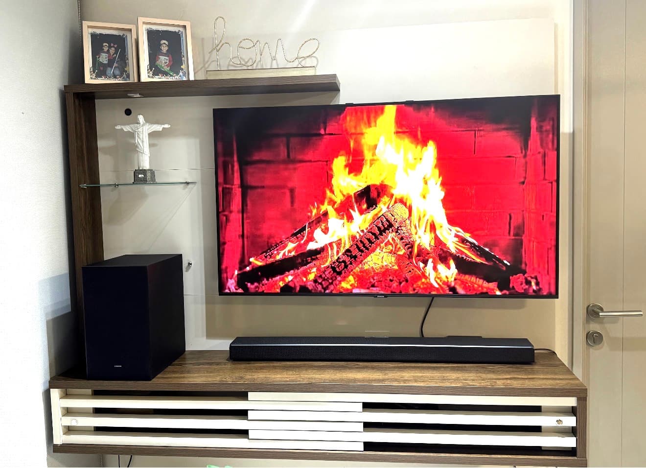 Soundbar Samsung HW-Q600A + Subwoofer