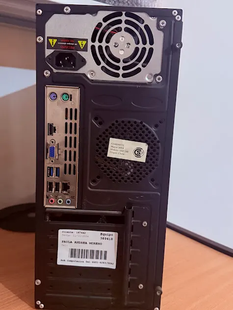 Computadora - CPU - Disco Solido y Fuente de Alimentacion nuevos