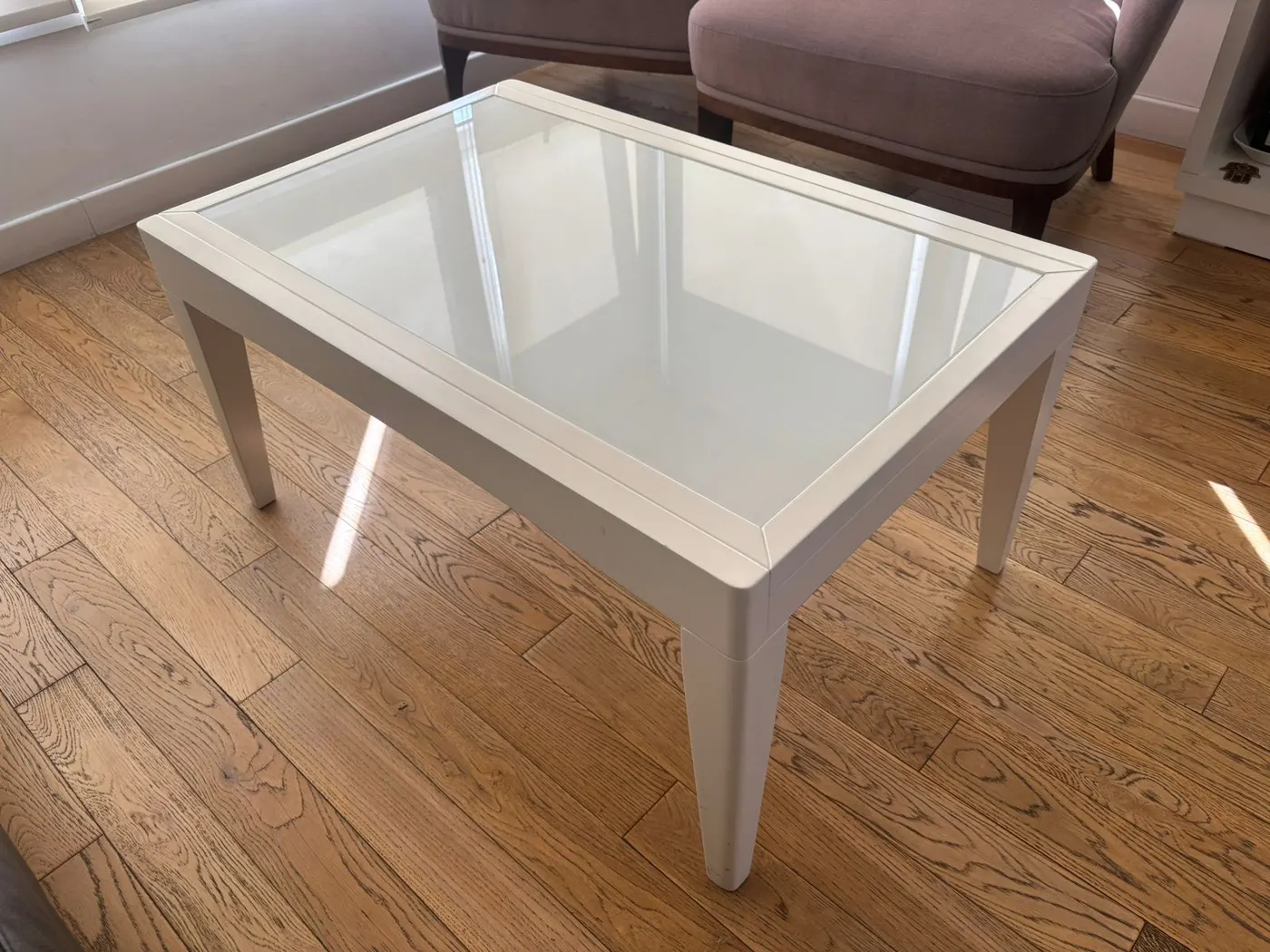 Mesa ratona laqueada MIChAEL ThONET con tapa de vidrio esmerilado