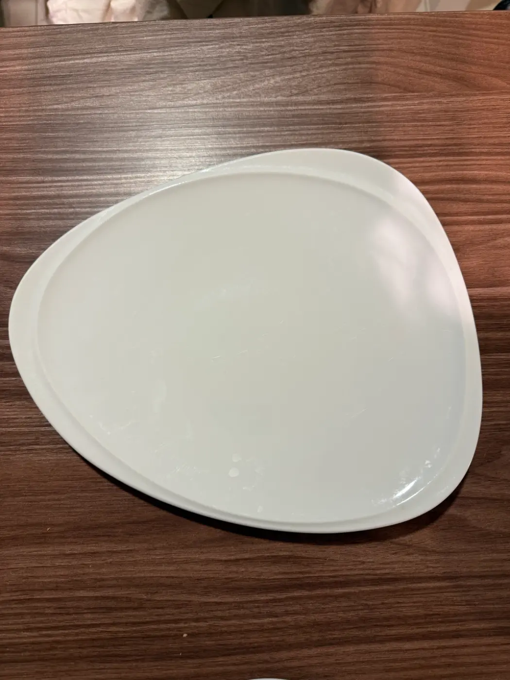 Platos Porcelana Royal Porcelain Irregular Blanco ver descripción