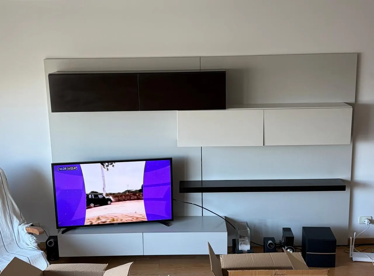 Mueble Living para TV y guardado